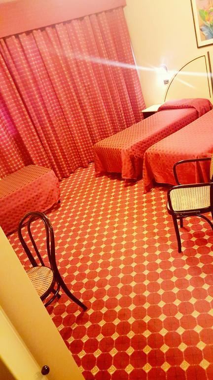 Hinterland Hotel Quartu SantʼElena Δωμάτιο φωτογραφία